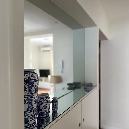 Apartment 115