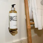 115 Apartment *